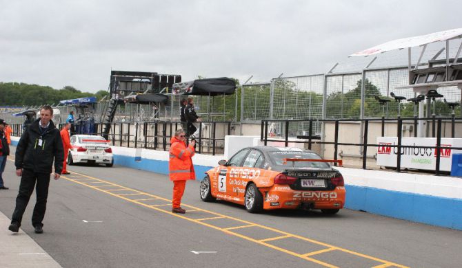 2011_wtcc_uk_r2_0105