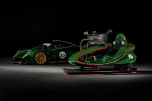 Simulatore-Huayra-R-vs.-Huayra-R-Laterale