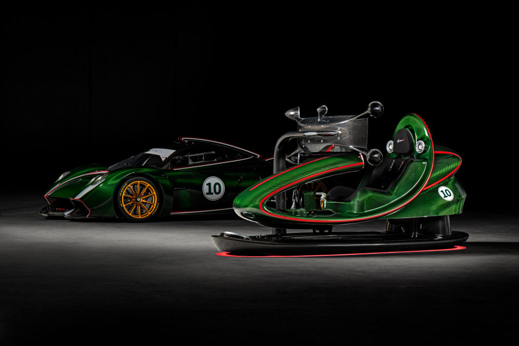 Simulatore-Huayra-R-vs.-Huayra-R-Laterale